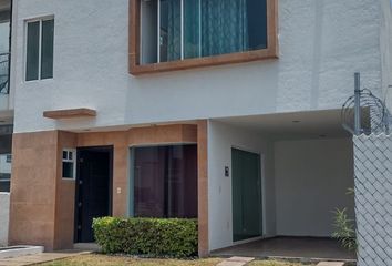 Casa en fraccionamiento en  1a Cerrada Del Mirador 82, El Mirador, Querétaro, México