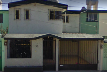 Casa en  Amapola 52, Mz 028, 'izcalli Cuauhtémoc 1', 52176 San Salvador Tizatlalli, Méx., México