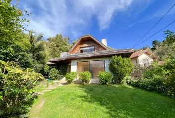 Casa en  Julio Parada Benavente, Concepción, Biobío, Chile