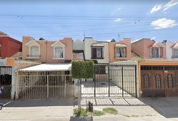 Casa en  Calle Valle Del Zahuan, Azúl Maguey, Industrial Delta, Leon, Guanajuato, México