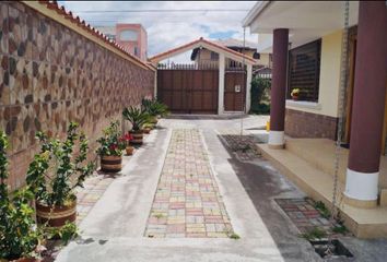 Casa en  Sangolqui, Sangolquí, Ecuador