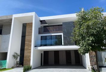 Casa en fraccionamiento en  Lomas De Angelópolis, Puebla, México