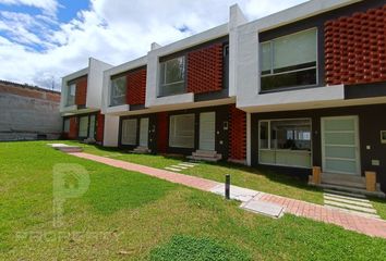 Casa en  Amaguaña, Quito