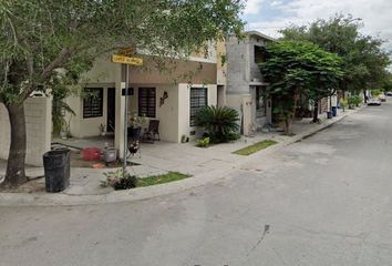 Casa en  Santa Cecilia, Lopez Velarde, Santa Cecilia, Ciudad Apodaca, Nuevo León, México