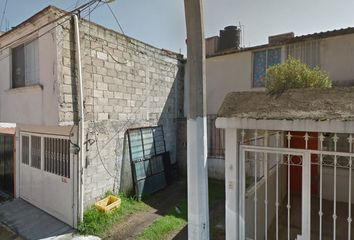 Casa en fraccionamiento en  Paloma Tortola 35, Las Palomas, Toluca De Lerdo, Estado De México, México