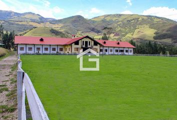 Hacienda-Quinta en  Quito, Ecuador