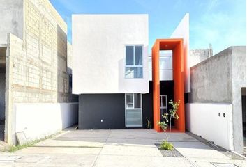 Casa en fraccionamiento en  Lomas De La Rioja Ii, Alvarado, Veracruz, México