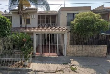 Casa en  Calle Urbano San Roman, El Dean, Guadalajara, Jalisco, México