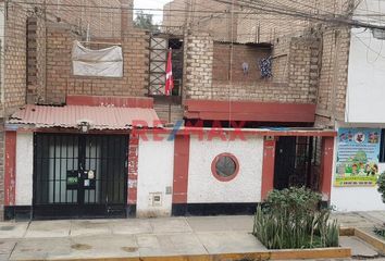 Casa en  Calle 2 250, Urb. Carabayllo, Comas, Perú