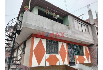 Terreno en  Q3g3+cxr Villa El Salvador, Perú