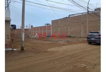 Terreno en  Urb Los Claveles, Lurín, Perú