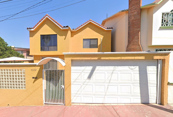 Casa en  Laguna Chalco 4022, El Lago, Tijuana, Baja California, México