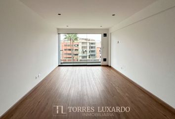 Departamento en  Avenida Alejandro Velasco Astete 1321, Urbanización Valle Hermoso Oeste, Santiago De Surco, Lima, 15038, Per