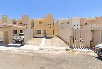 Casa en  C. De La Herradura, Valle Del Mezquite, La Paz, Baja California Sur, México