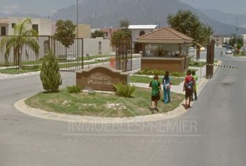 Casa en fraccionamiento en  Avenida Sierra Madre, Mitras Poniente Sector Cedral, Mitras Poniente, García, Nuevo León, 66023, Mex