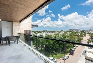 Casa en  Avenida Cumbres, Cancún, Quintana Roo, México