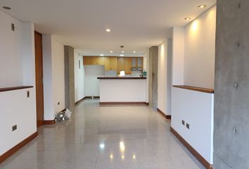 Apartamento en  Loma De Los González, Medellín