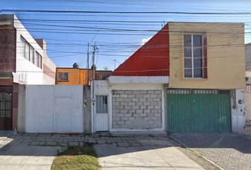 Casa en  Calle 4-c 104, Bosques De San Sebastián, Puebla De Zaragoza, Puebla, México