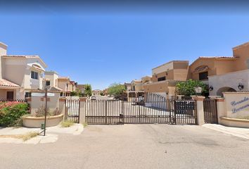 Casa en  Daneses, Puerta Real, Hermosillo, Sonora, México