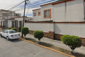 Casa en condominio en  Jorge Jiménez Cantú 123-casa 4, Mz 001, Sin Nombre, Buenavista, Edomex, México