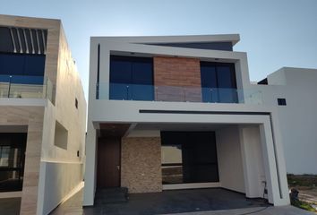 Casa en fraccionamiento en  Residencial El Delfin, Mazatlán, Sinaloa, México