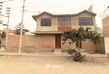 Casa en  Trujillo Distrito, Trujillo