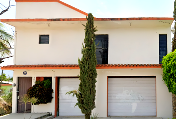 Casa en  Calz. Golondrinas 351, Los Pájaros, Tuxtla Gutiérrez, Chiapas, México