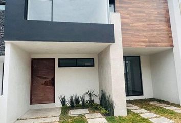 Casa en fraccionamiento en  Fraccionamiento Terranova Residencial, Prol. Ramón G. Bonfil, Pachuca De Soto, Estado De Hidalgo, México