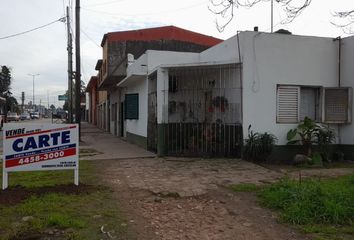 Casa en  Av. Néstor Kirchner 2423, Trujui, Provincia De Buenos Aires, Argentina