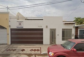 Casa en  Lago De Patzcuaro, Las Quintas, 80060 Culiacán, Sinaloa, México