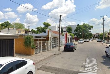 Casa en  Neptuno, Infonavit Humaya, Humaya, Culiacán, Sin., México