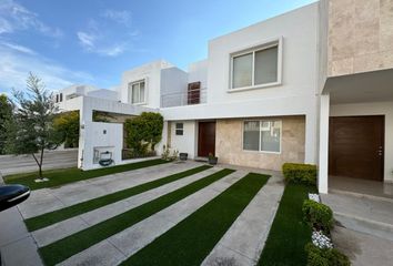 Casa en fraccionamiento en  Trojes De Alonso, Ciudad De Aguascalientes