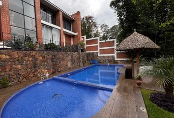 Casa en  Santa María Ahuacatlan, Valle De Bravo