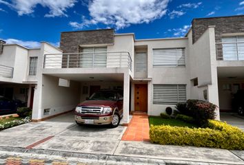 Casa en  De Los Cactus, Quito, Ecuador