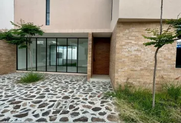 Casa en fraccionamiento en  Lomalta Tres Marías, Morelia, Michoacán, México