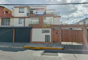 Casa en  Rgmf+43c, Quito 170513, Ecuador