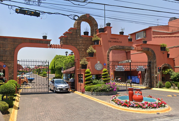 Casa en  Calle Cruz Del Cristo 10, Santa Cruz Del Monte, 53110 Ciudad De México, Méx., México