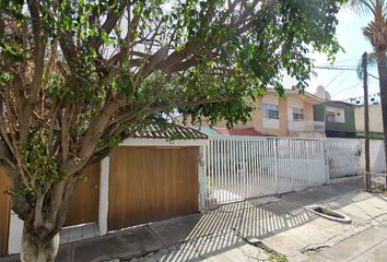 Casa en  Pinar De La Calma, 45080 Zapopan, Jalisco, México