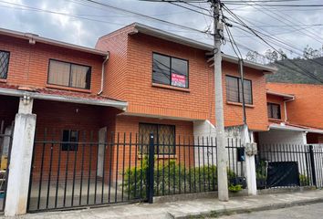 Casa en  Javier Loyola (chuquipata), Ecuador