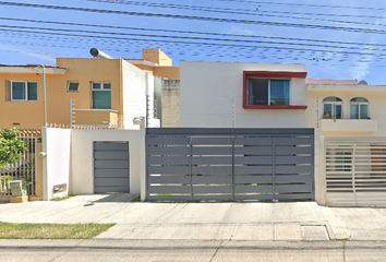 Casa en  Gabriel García Márquez 440, Jardines De Vallarta, Zapopan, Jalisco, México