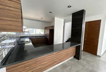 Casa en condominio en  Circuito Del Bosque 216, Bosques Vallarta, Zapopan, Jalisco, México