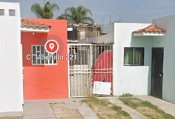 Casa en  Calle Machala 221, Hacienda Santa Fe, Jalisco, México