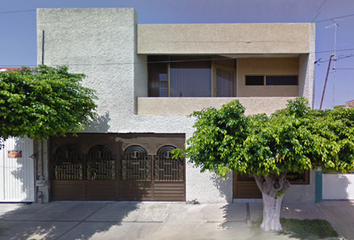 Casa en  Luis González Obregón, Zona De Oro, Celaya, Gto., México