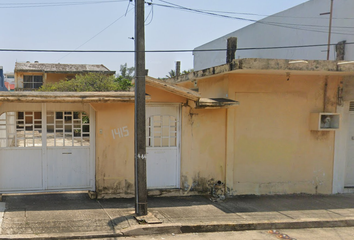 Casa en  Constituyentes, Coatzacoalcos, Coatzacoalcos, Veracruz