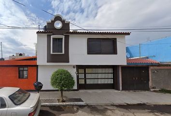 Casa en  Calle Los Cipreses 131, Los Álamos, Victoria De Durango, Durango, México