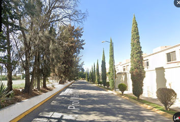 Casa en fraccionamiento en  El Sáuz, Tlaquepaque