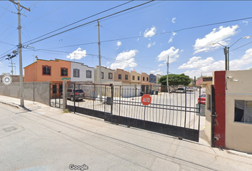 Casa en  Calle Portal Del Remo, Inf. Aeropuerto, Juárez, Chihuahua, México