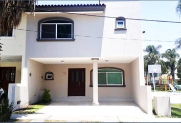 Casa en  Valle De San Isidro, Zapopan, Jalisco, México