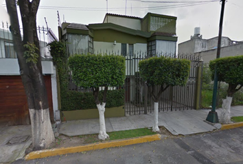 Casa en  Paseo De Los Abetos 65, Paseos De Taxqueña, 04250 Ciudad De México, Cdmx, México