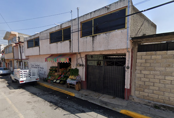 Casa en  Av V. Guerrero 79, Cacalomacan, Cacalomacán, Méx., México